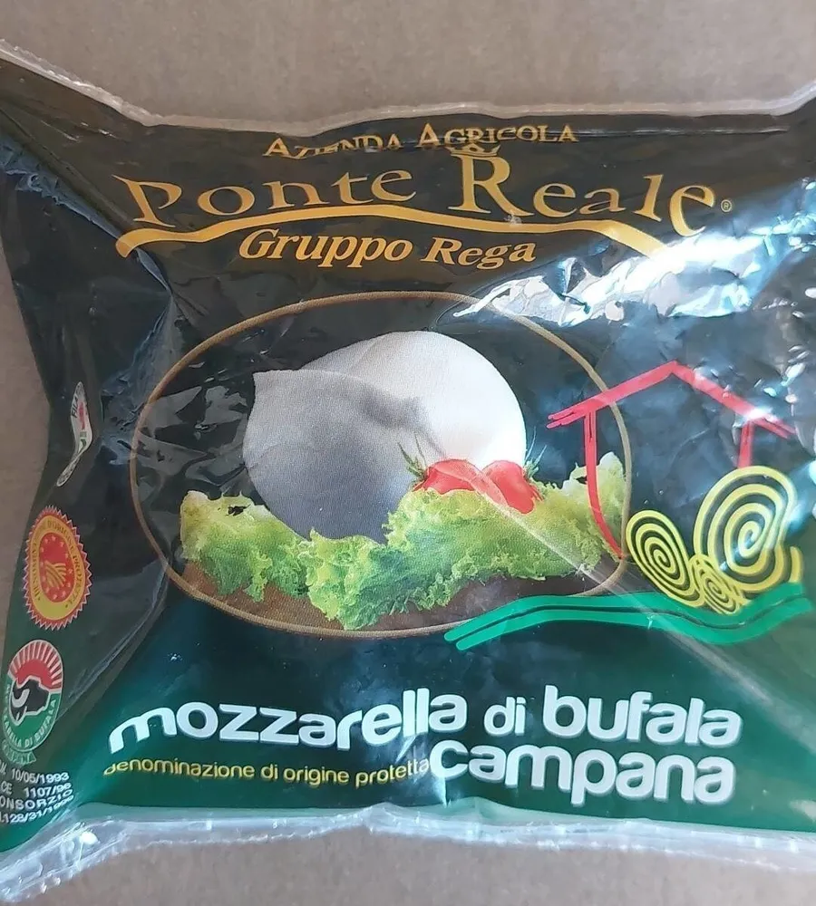 Mozzarella di bufala