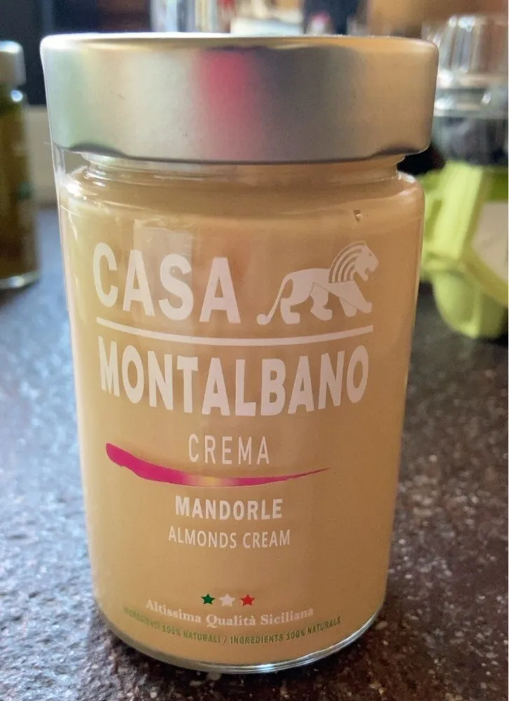 Crema di mandorle