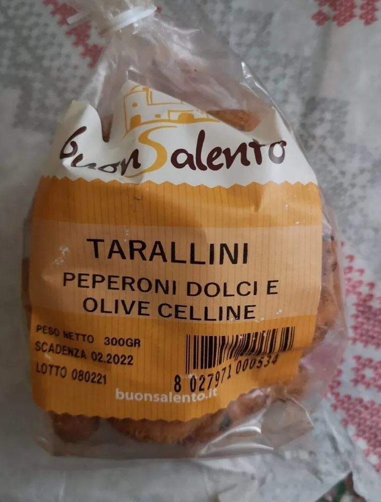 Taralini peperoni dolci e olive celline