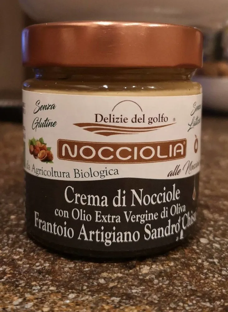 Crema di nocciole