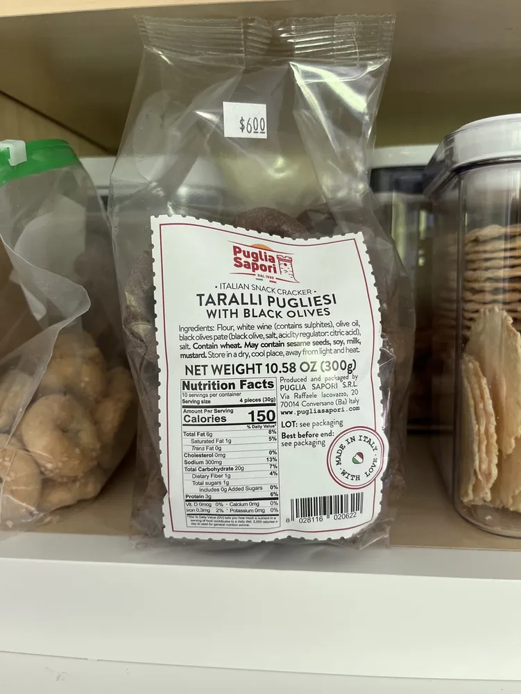 Taralli Pugliese with Black Olives
