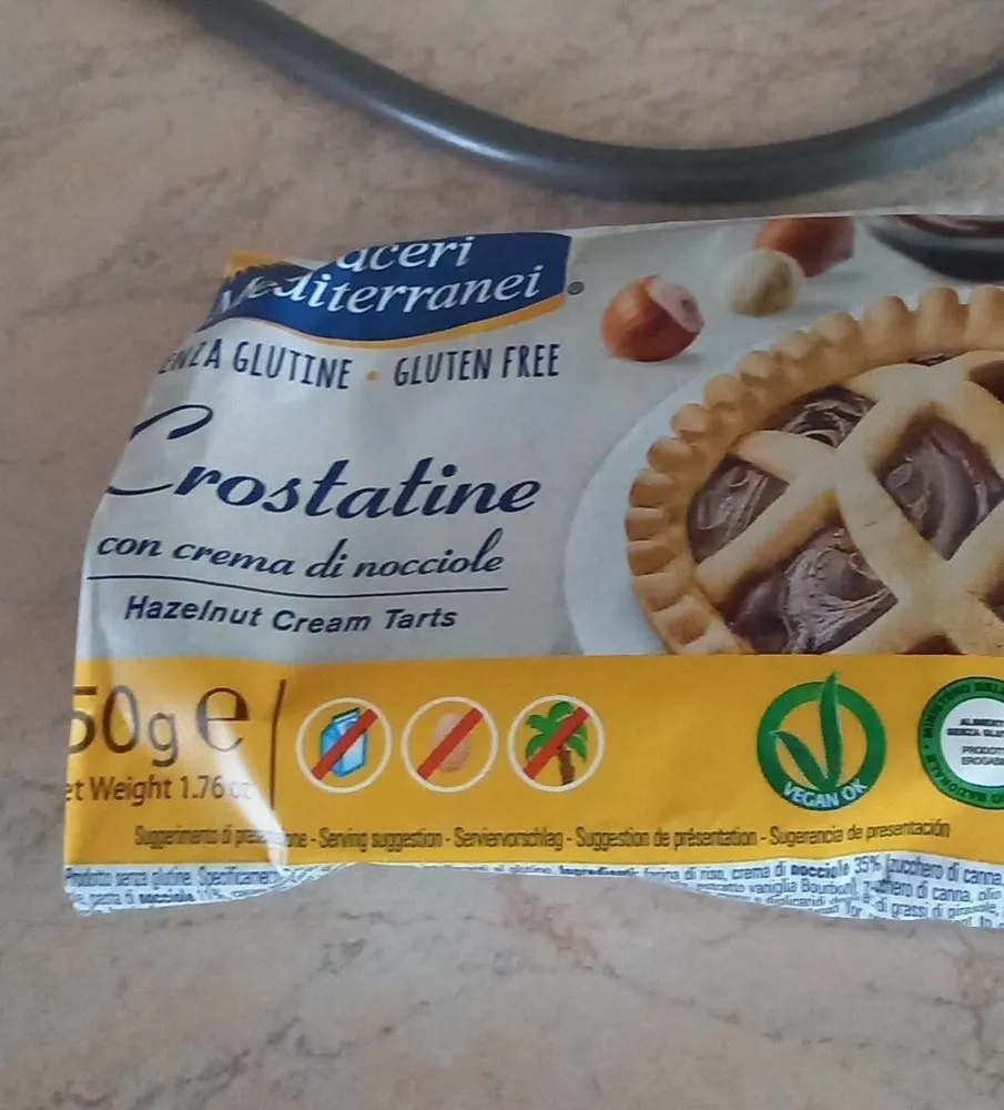 Crostatine con crema di nocciole