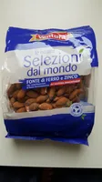 Mandorle sgusciate con pelle
