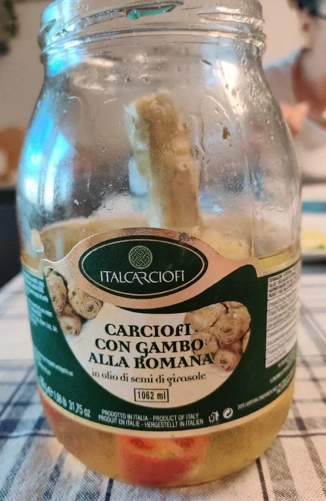 Carciofi con gambo alla romana