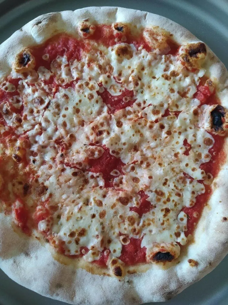 Pizza margherita