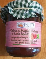Delizia di fragole e menta piperita