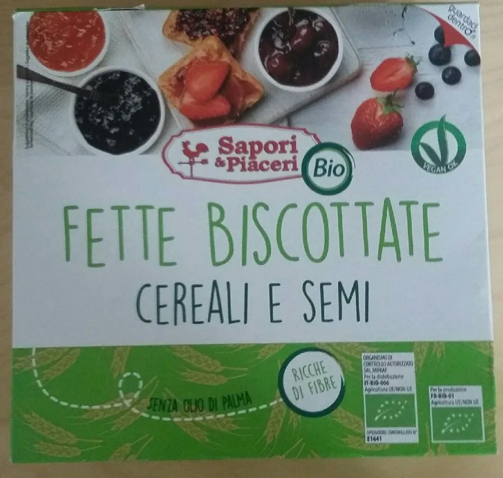 BISCOTTES AUX CÉRÉALES ET AUX GRAINES
