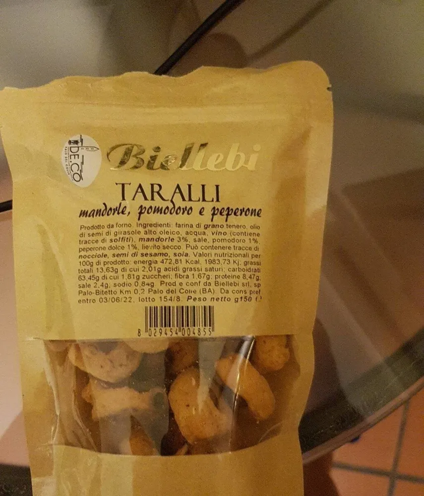 taralli mandorle pomodori peperone