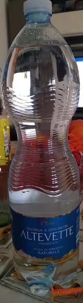 Altevette acqua naturale