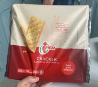 Cracker salati in superficie