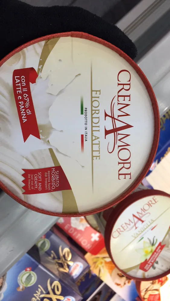 Gelato al fiordilatte