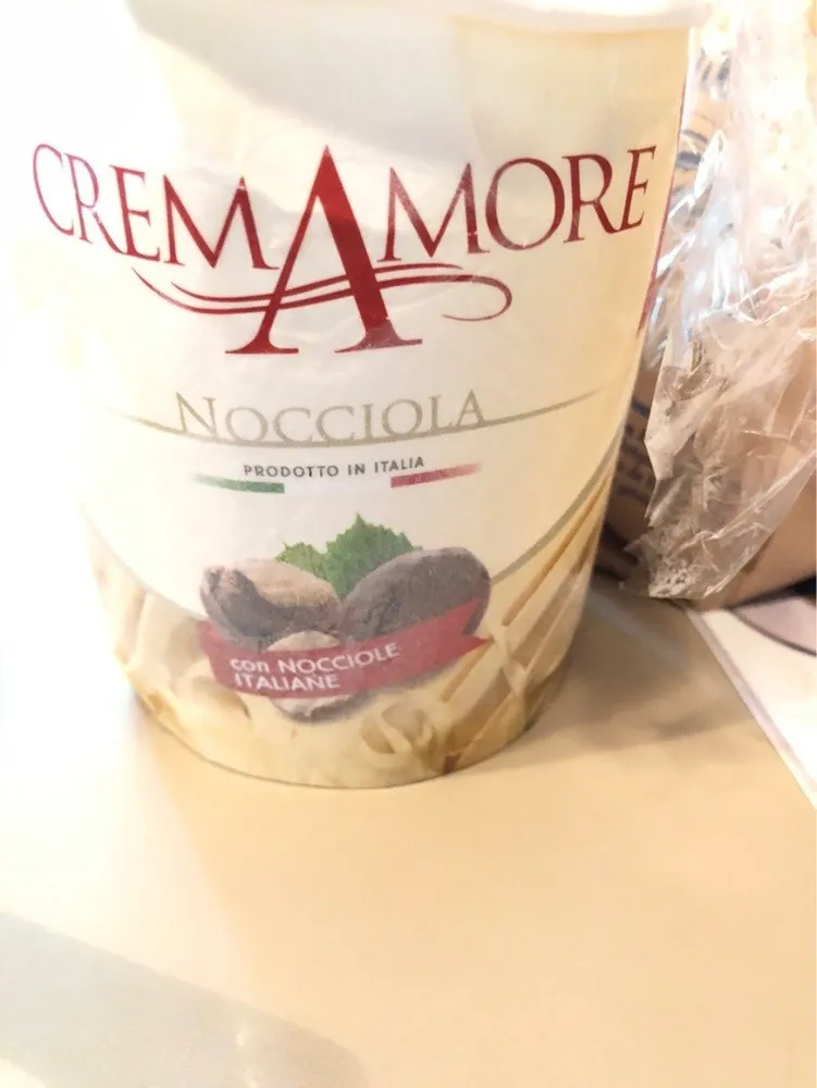 Gelato alla nocciola
