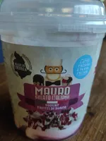 Gelato allo  yogurt variegato al gusto frutti di bosco