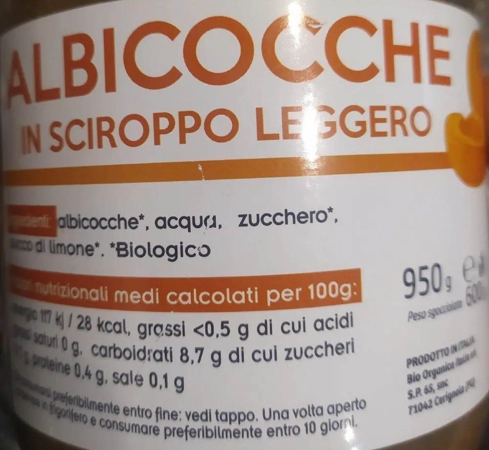 Albicocche in sciroppo leggero