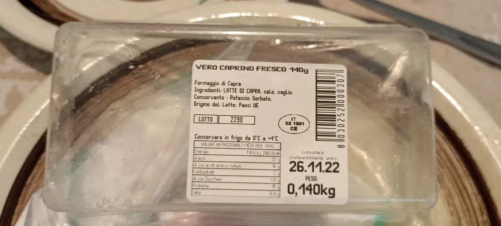 Vero caprino fresco