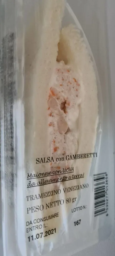 Tramezzino salsa con gamberetti