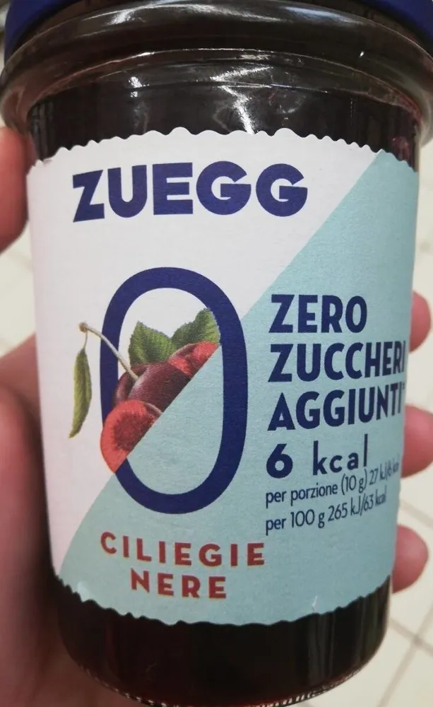 Zuegg zero zuccheri aggiunti ciliegie nere