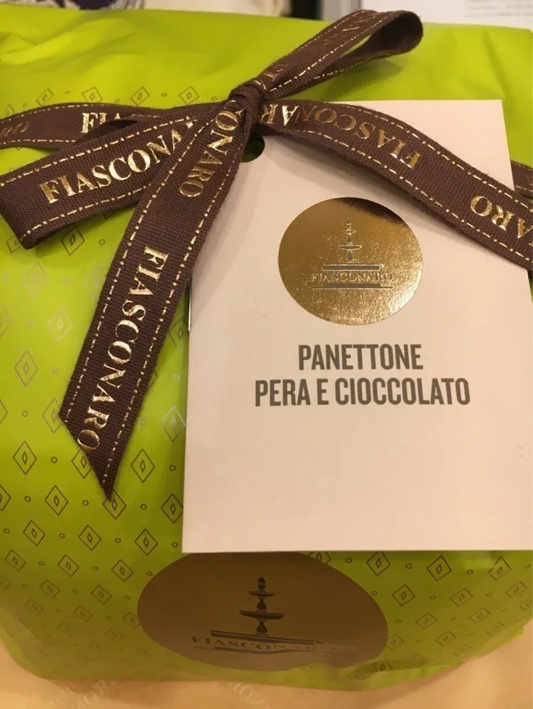 Panettone Artisanal Poires Williams & Chocolat 1KG