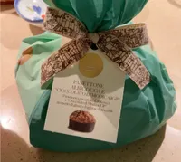 Panettone albicocca e cioccolato di Modica