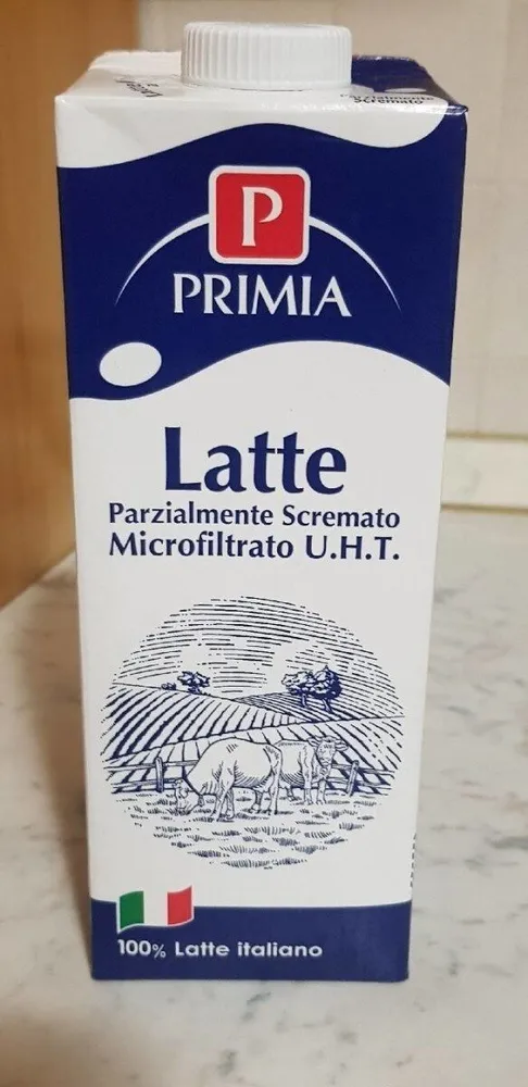 Latte Parzialmente Scremato Microfiltrato U.H.T.