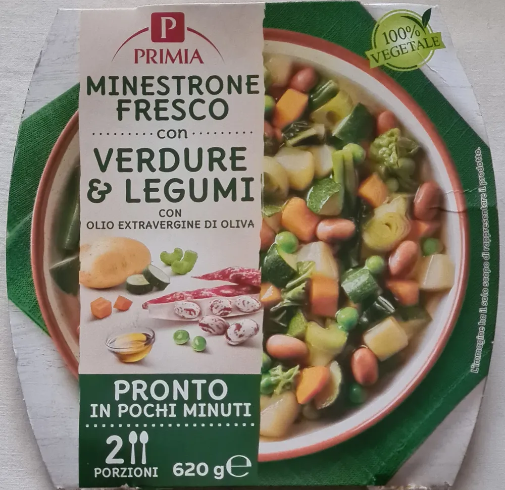 Minestrone fresco con verdure e legumi