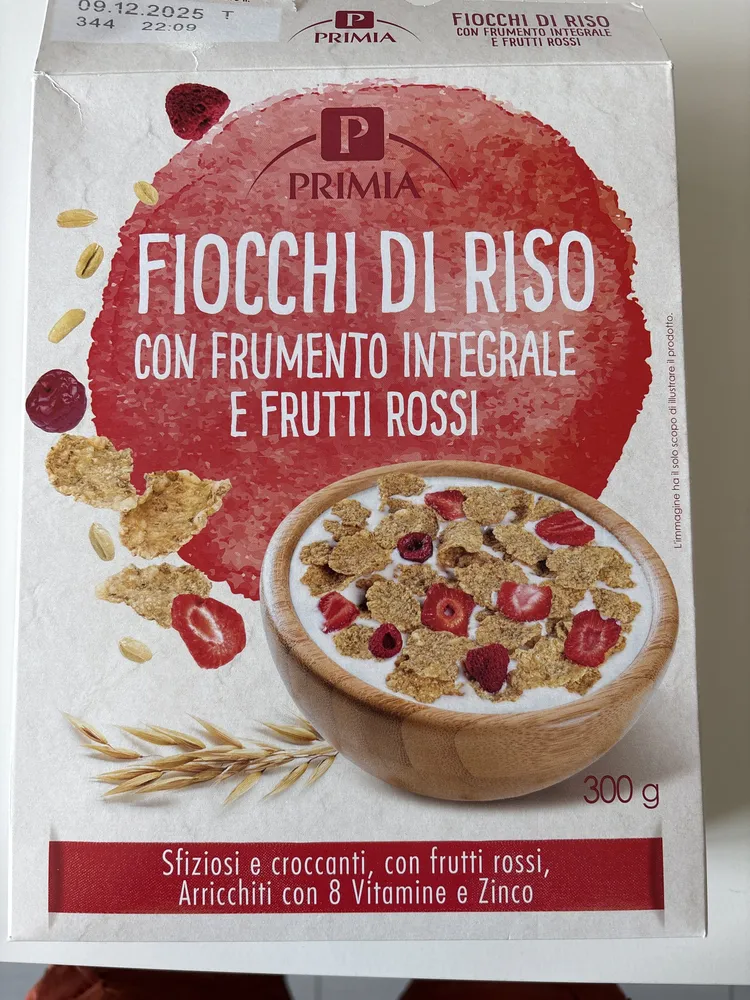 Fiocchi di riso e frutti rossi