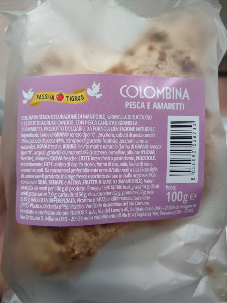 Colombina pesca e amaretti