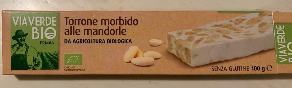 Torrone morbido alle mandorle