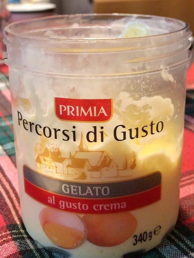 Gelato al gusto crema