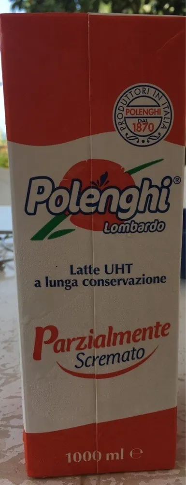 Latte UHT a lunga conservazione. Parzialmente scremato.