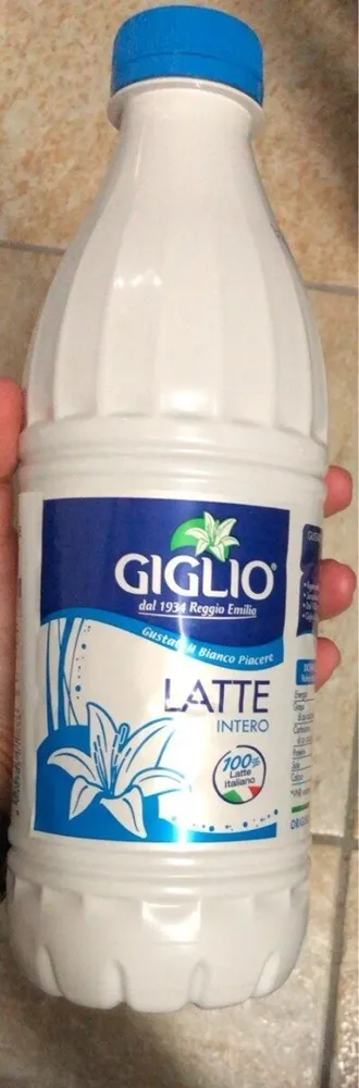 Latte intero
