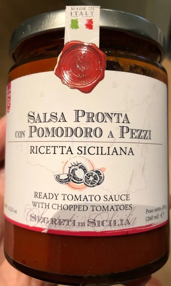 Salsa pronta con pomodoro a pezzi