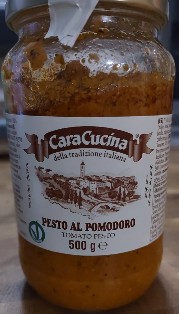 Pesto al pomodoro