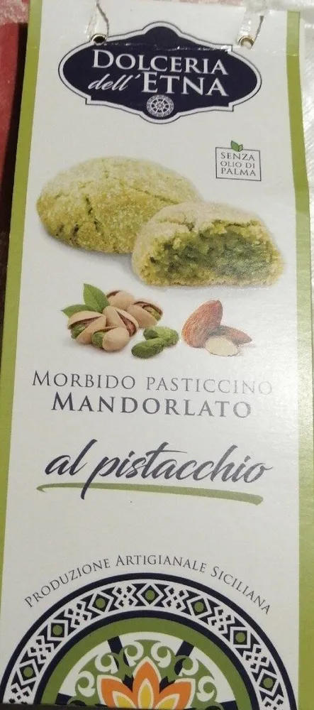 Morbido pasticcino mandorlato al pistacchio