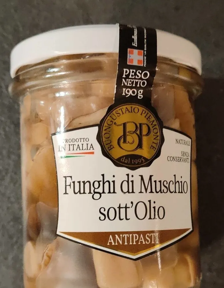 Funghi di muschio sott'olio