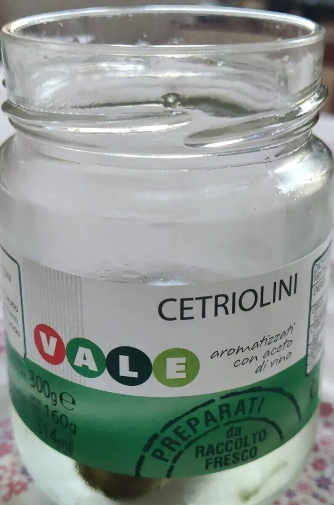 Cetriolini aromatizzati con aceto di vino