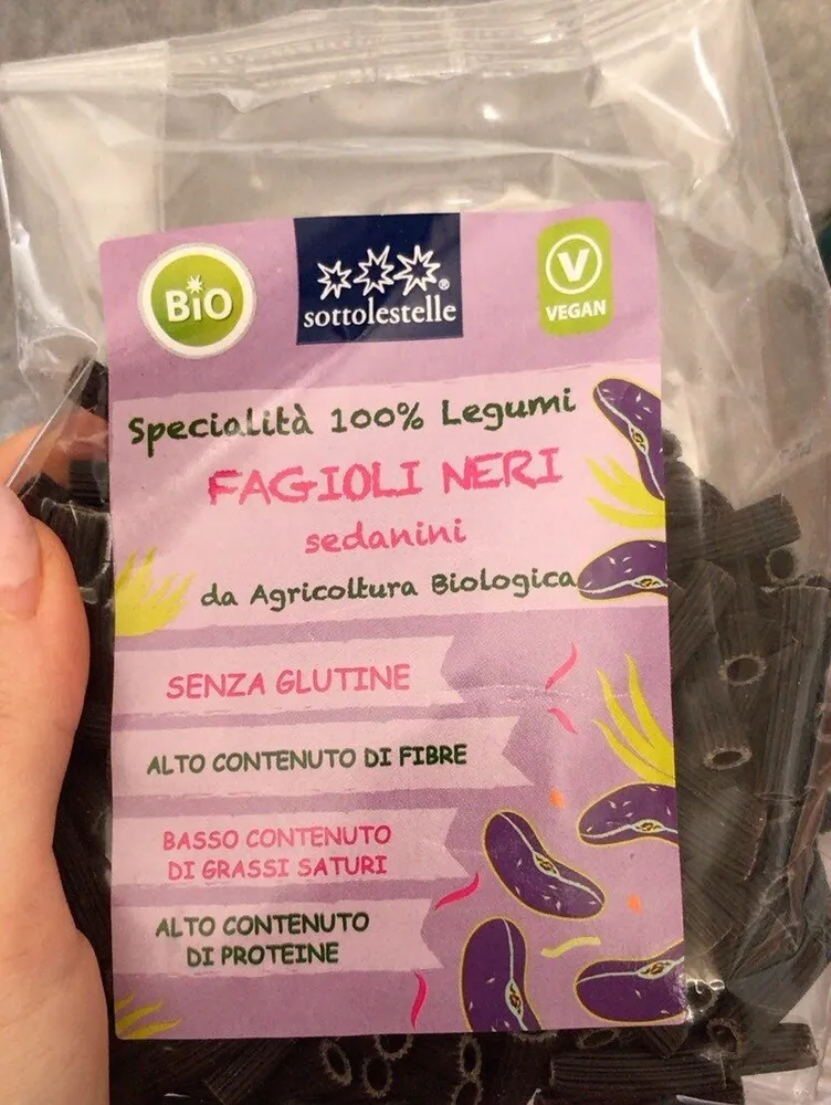 Fagioli neri sedanini
