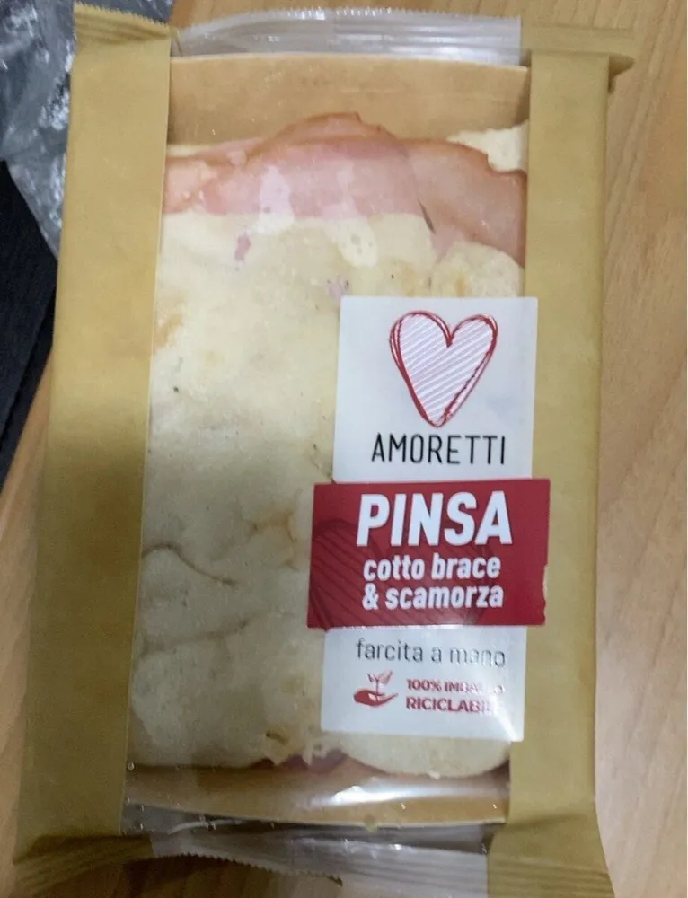 Pinsa cotto brace e scamorza