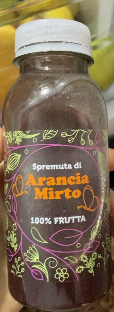 Spremuta di arancia e mirto