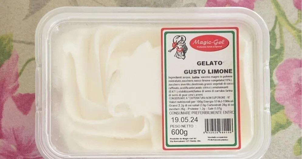 Gelato gusto limone