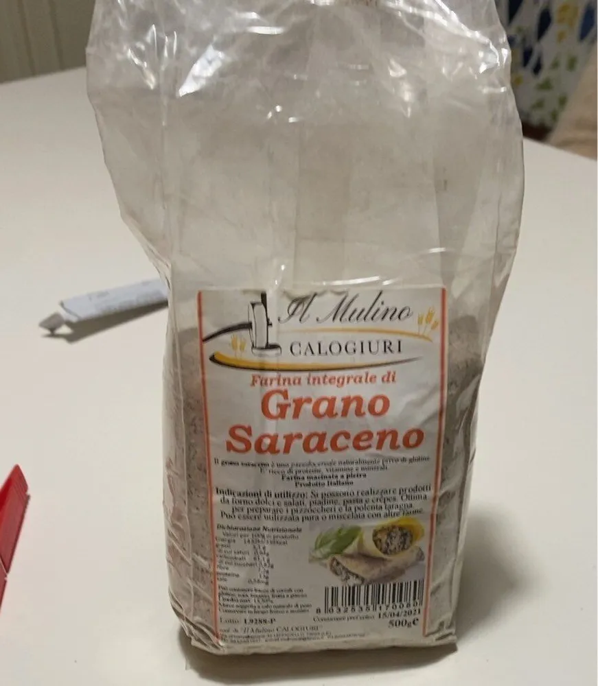 Farina integrale di grano saraceno
