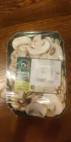Funghi prataioli coltivati e affettati