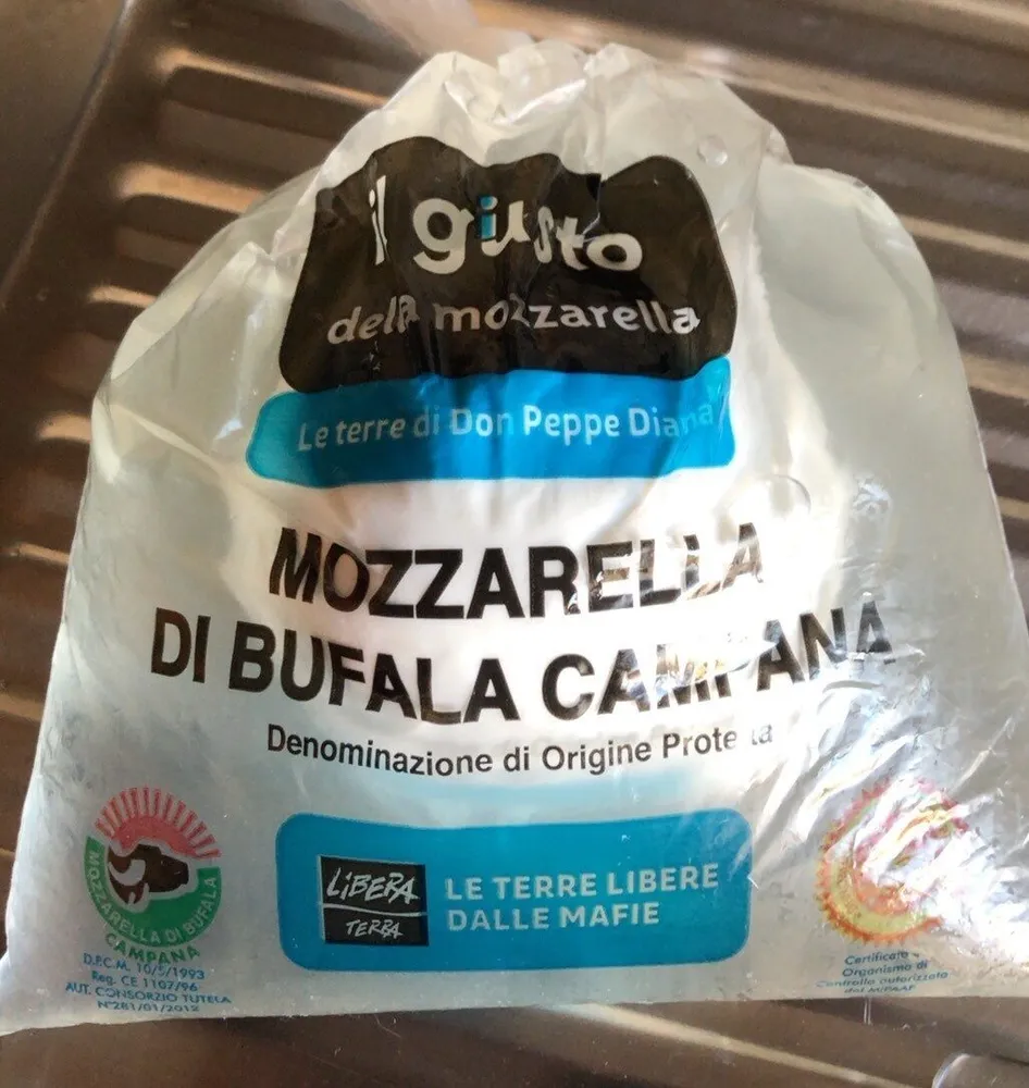 Mozzarella di bufala campana