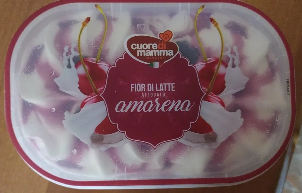Fior di latte affogato amarena