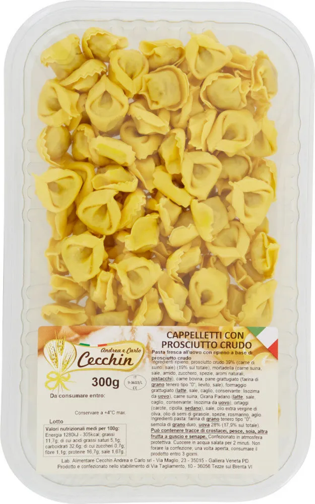 Cappelletti con prosciutto crudo