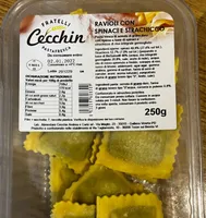 Ravioli con spinaci e strachicco