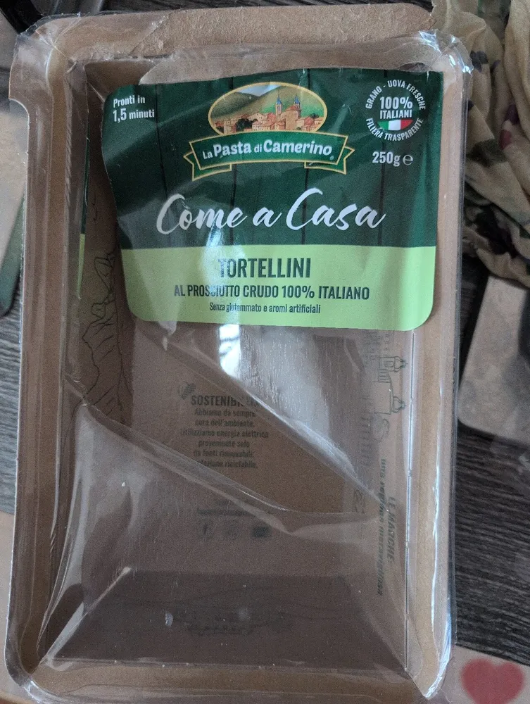 Tortellini Al Prosciutto Crudo