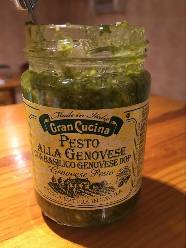 Pesto alla genovese con basilico genovese DOP