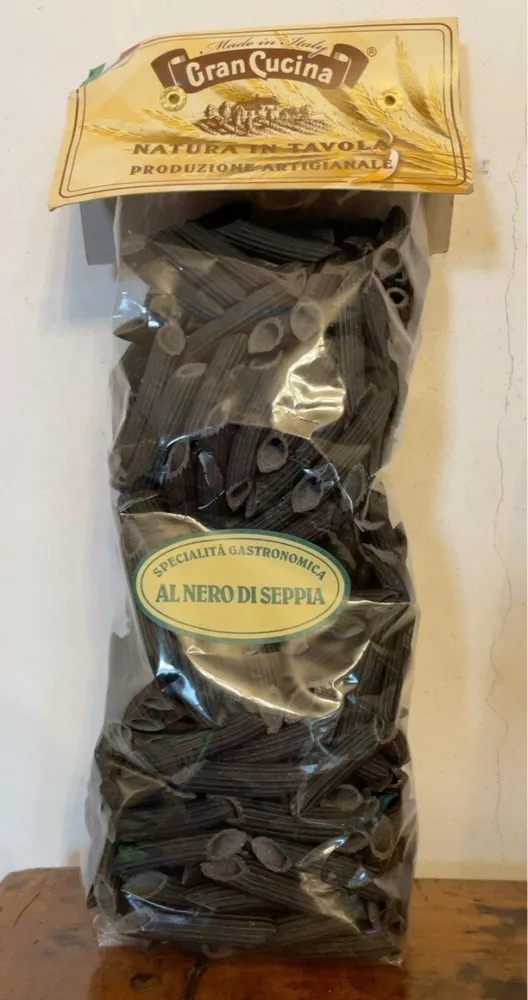 Pennette al nero di seooia