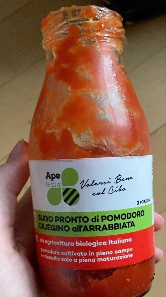 Sugo pronto di pomodoro ciliegina all’arrabbiata